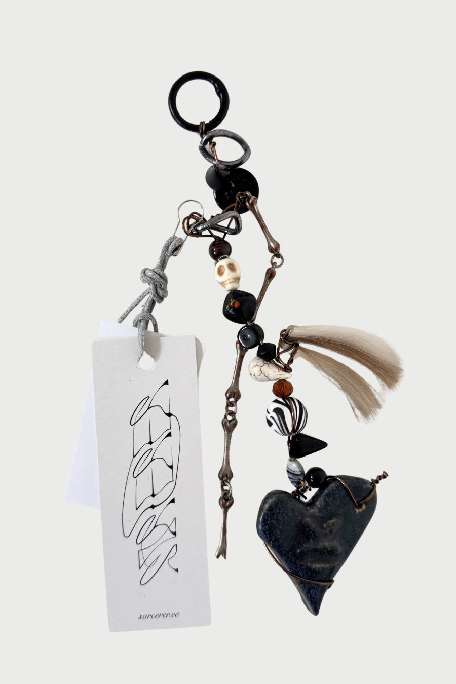 RELIC TRINKET - HEART