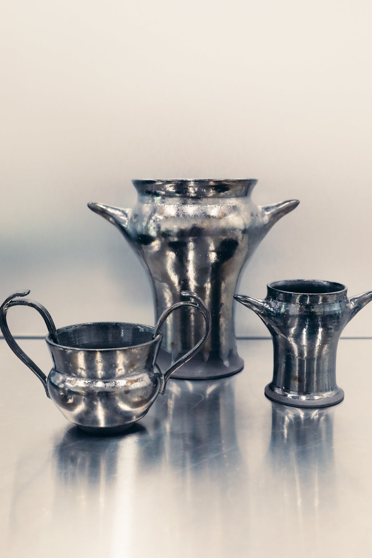 Cerise Chalice - Black Metallic