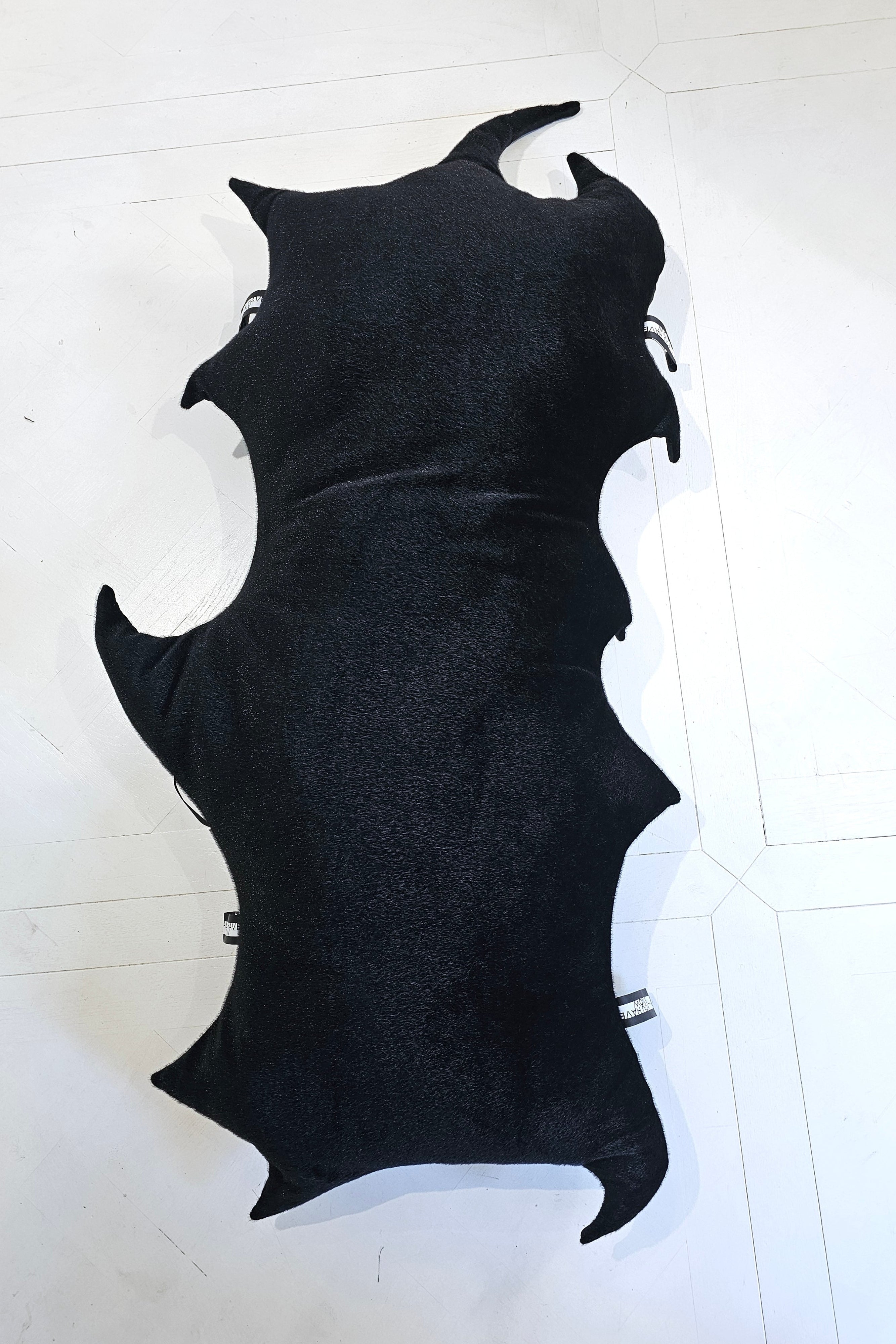 BABY MONSTER 2-SEATER CUSHION