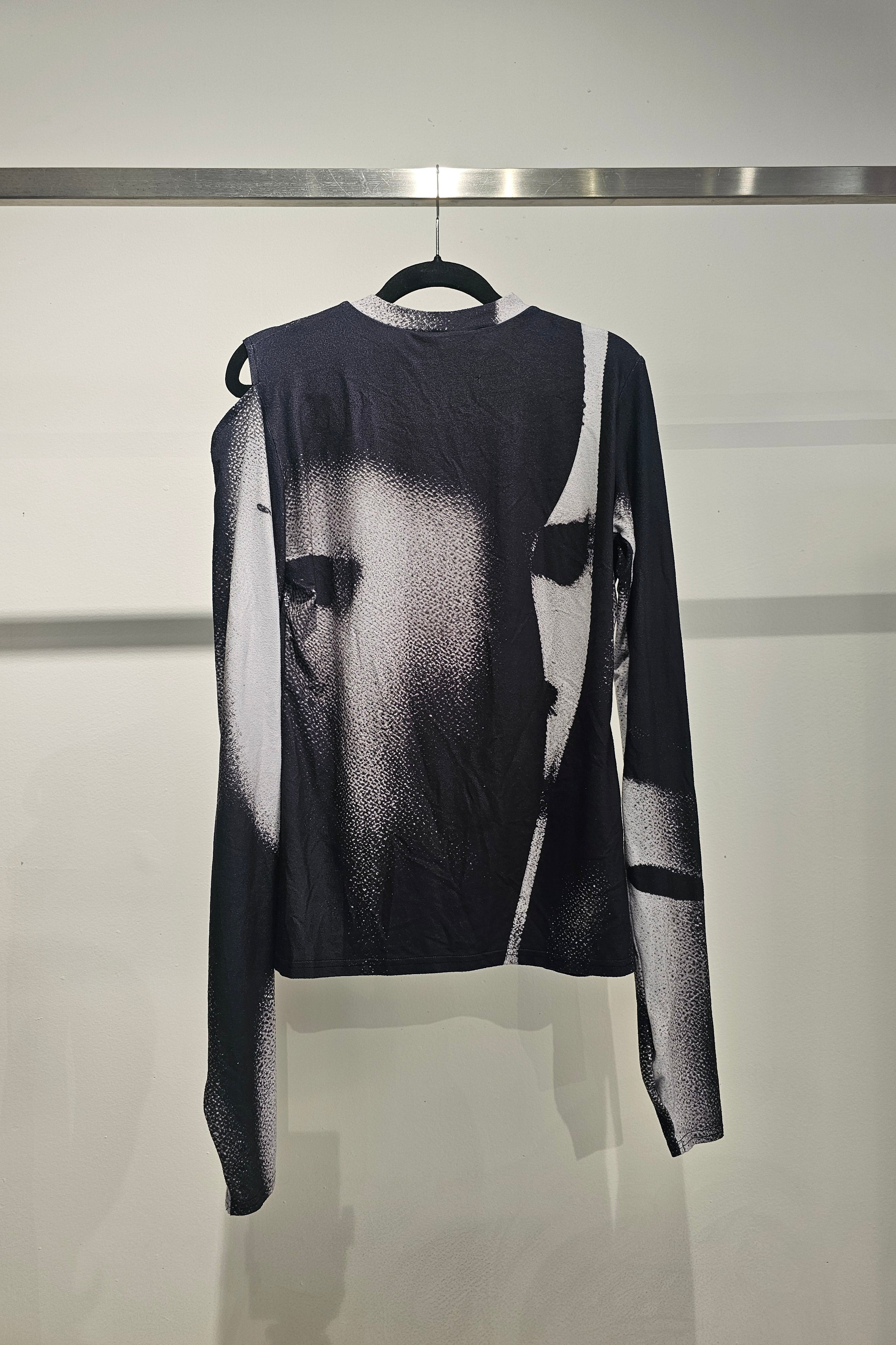HUMAN INTELLIGENCE LONG SLEEVE TOP