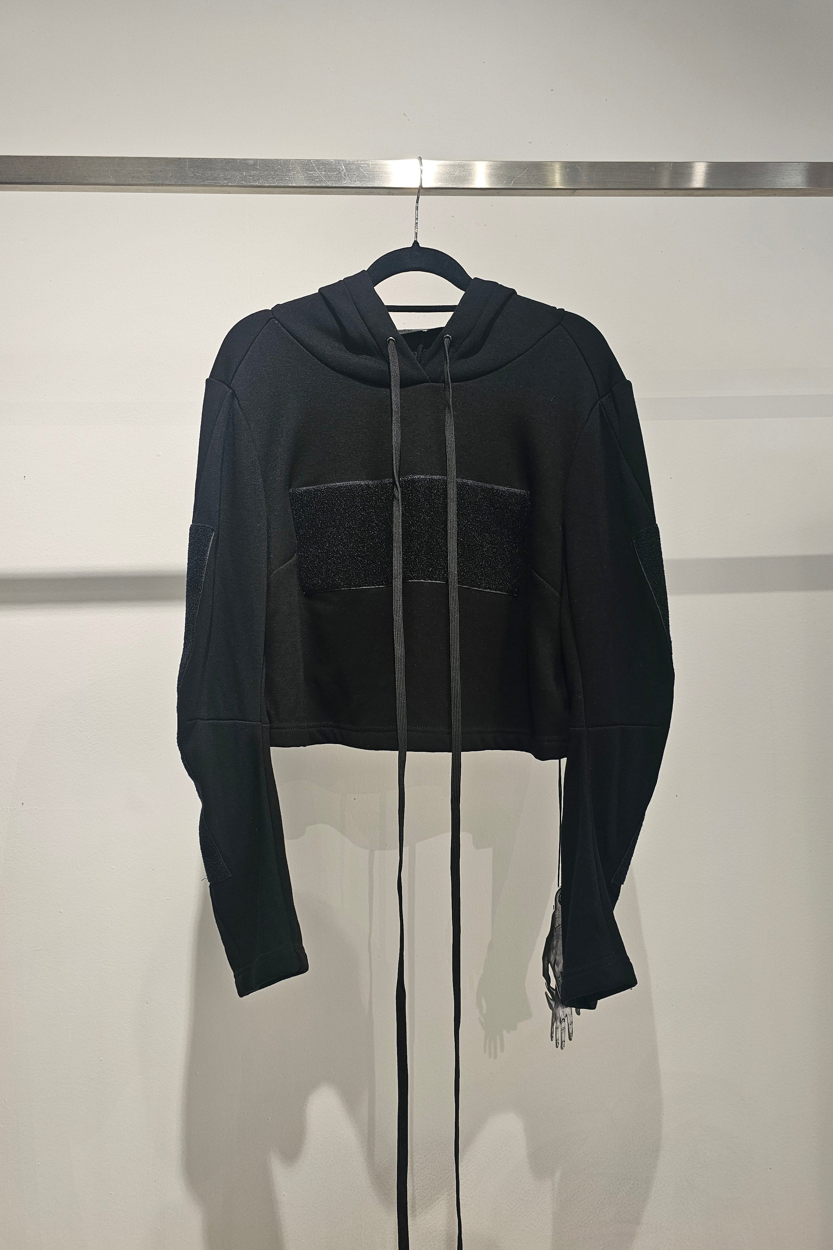 CROPPED HOODIE