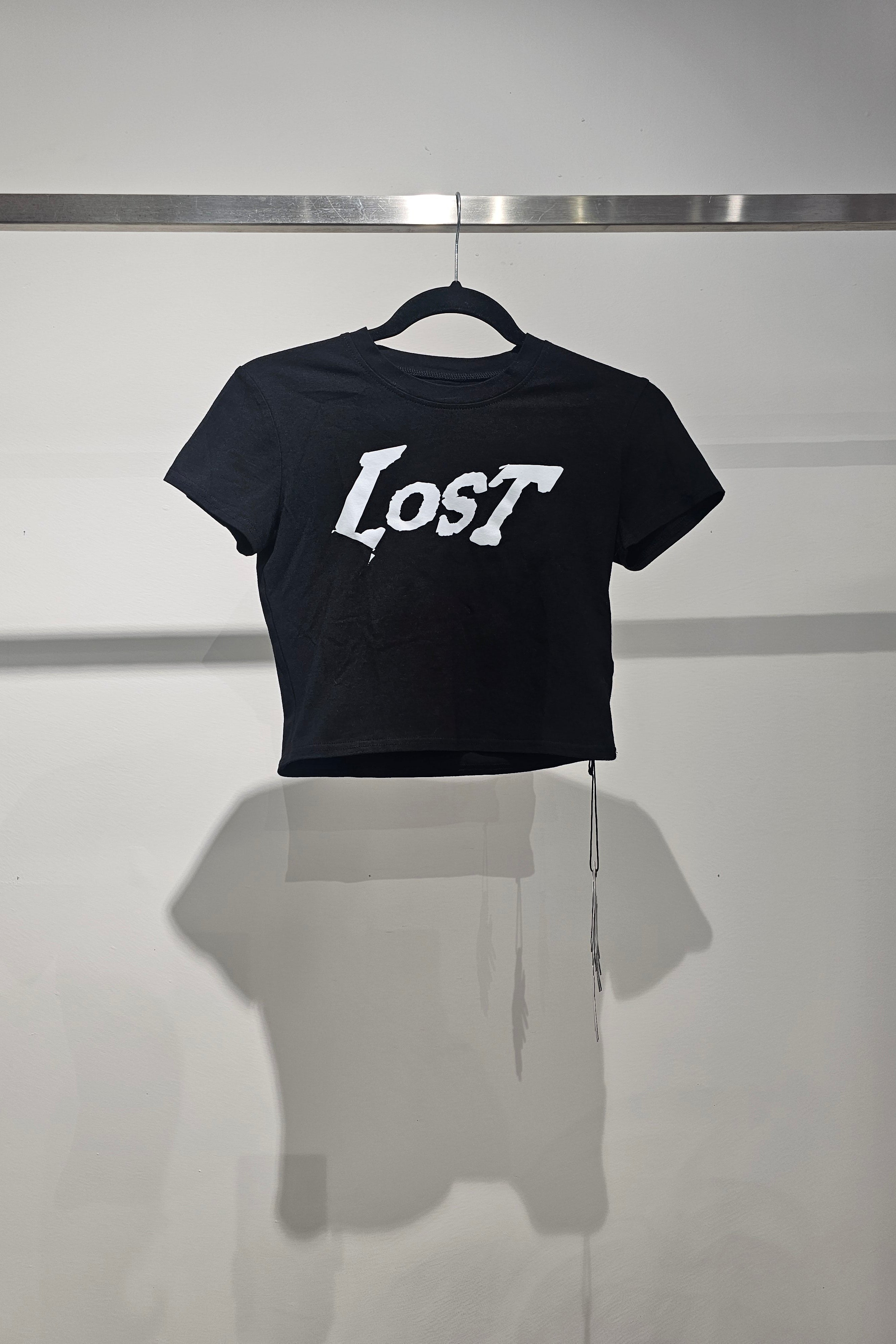 LOST BABY TEE