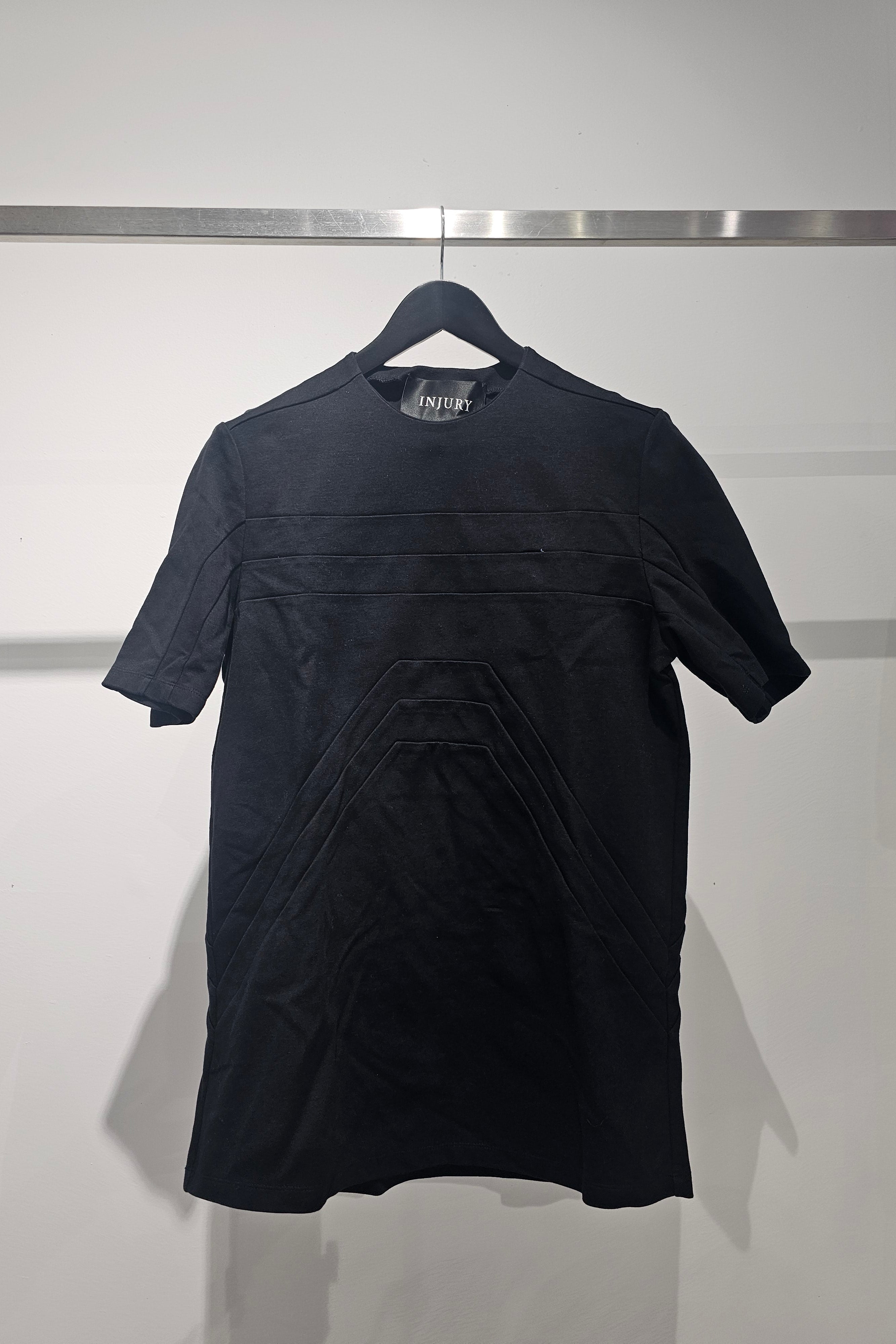 INJURY 003 LINE TSHIRT