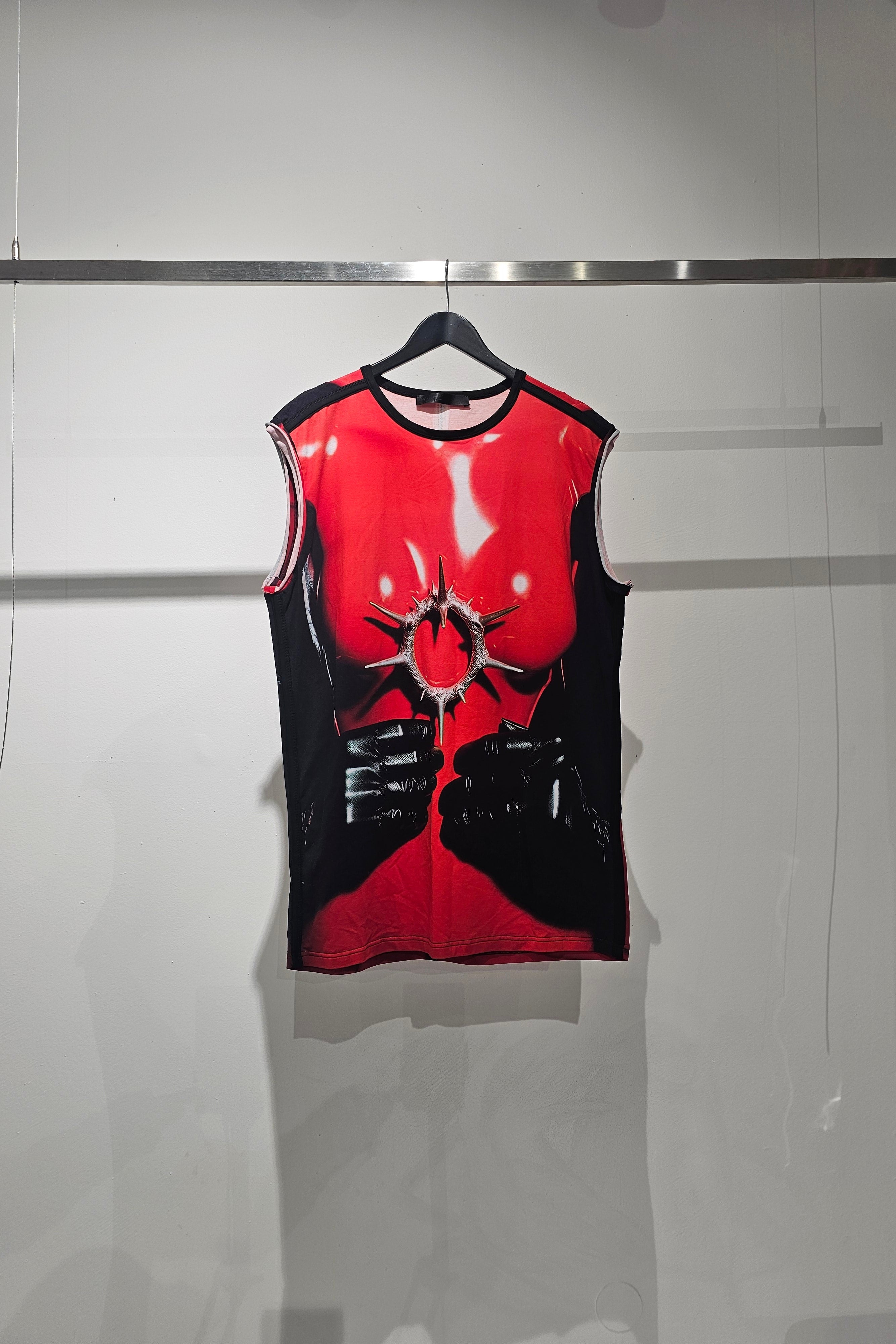 Latex Print Sleeveless Top