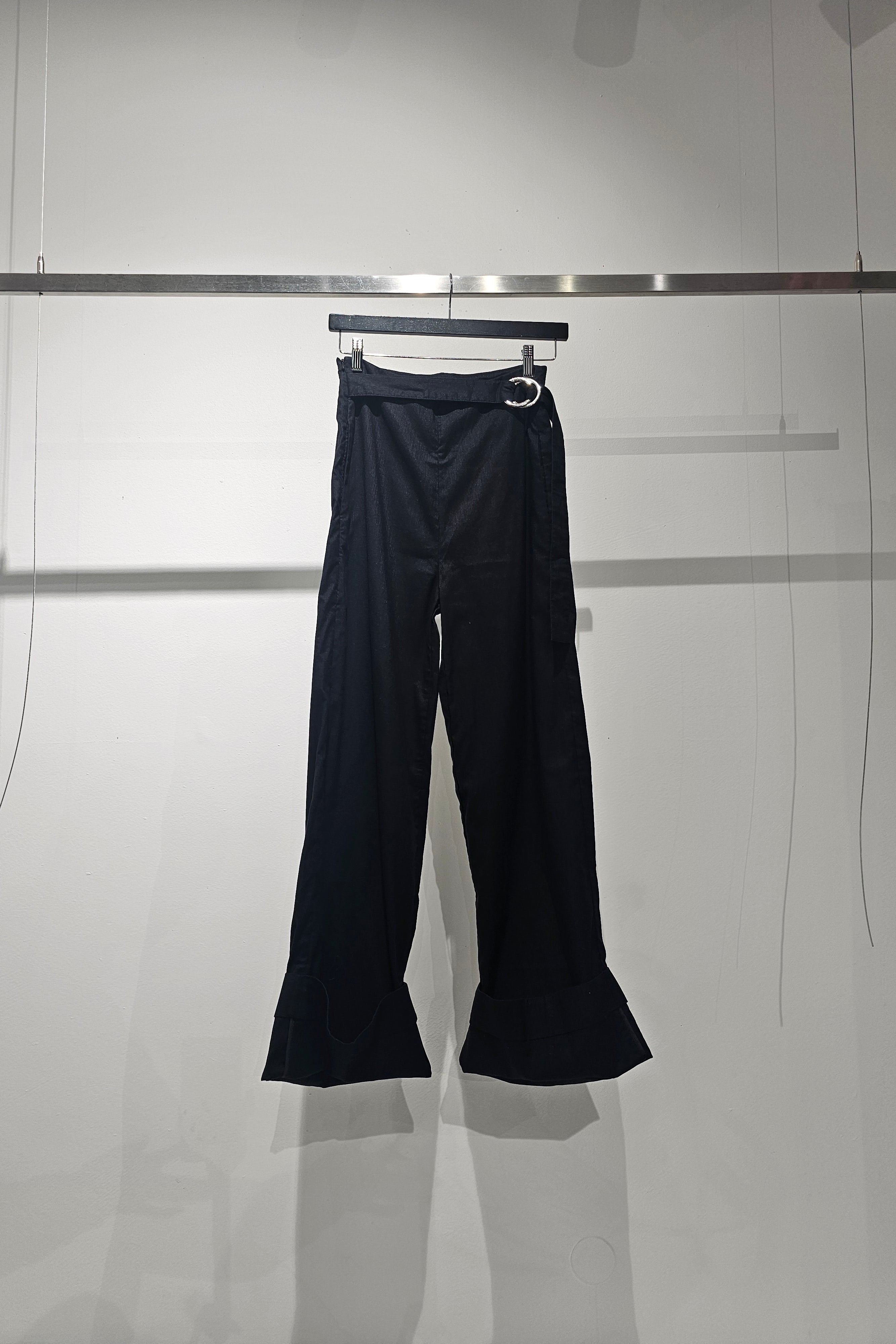 Belted pants