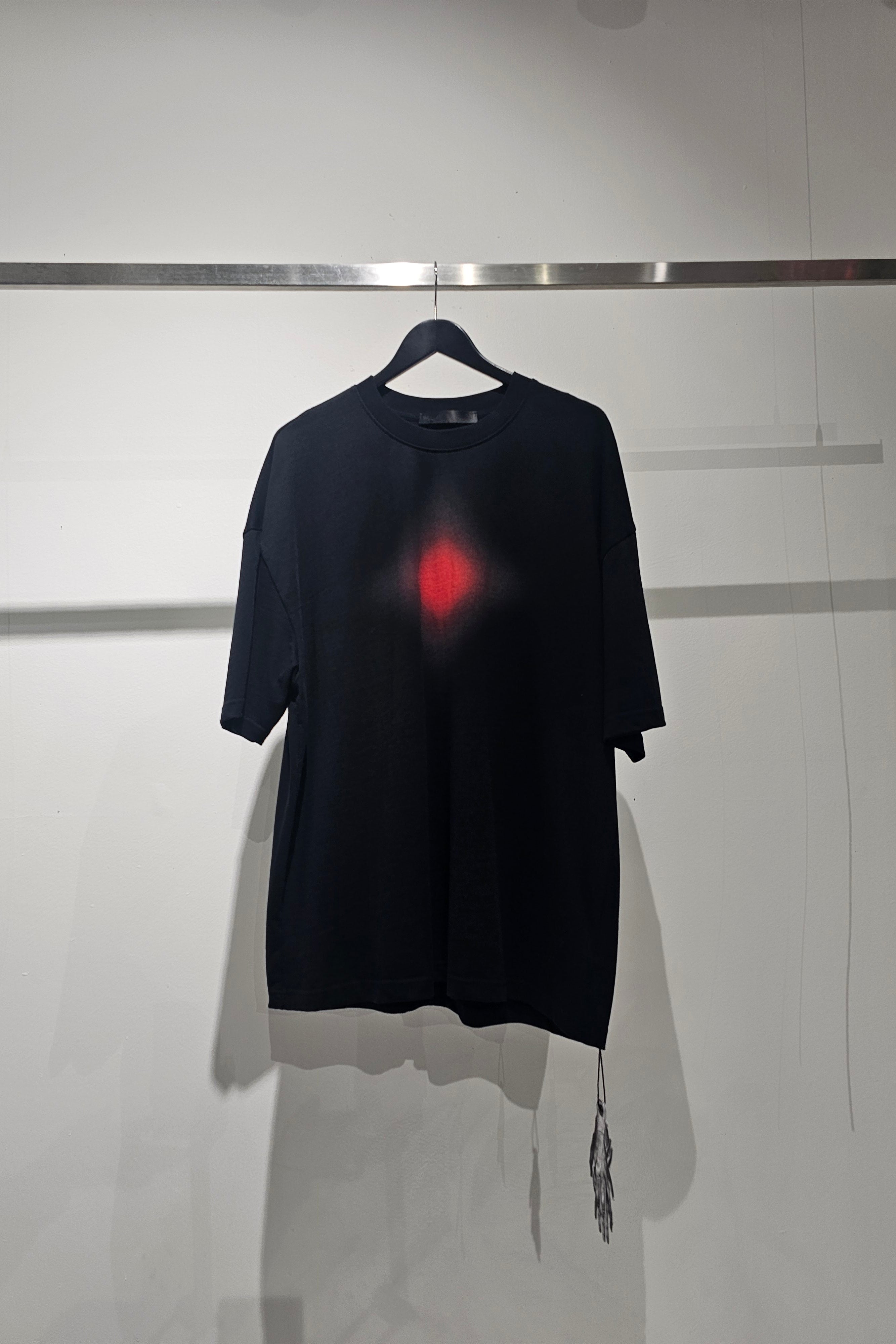 AURA TEE