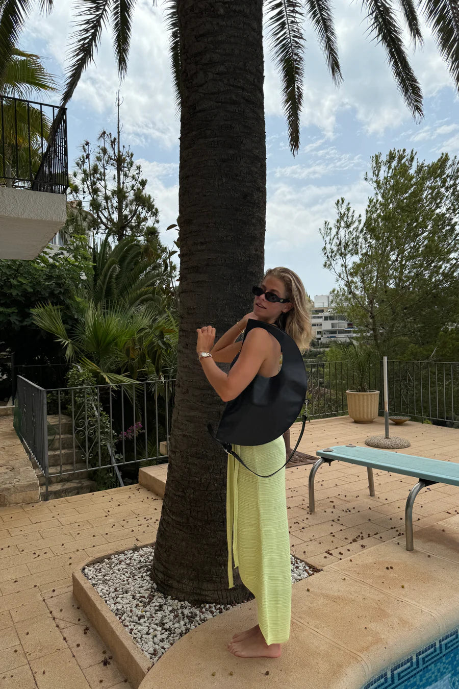 D BAG - BLACK