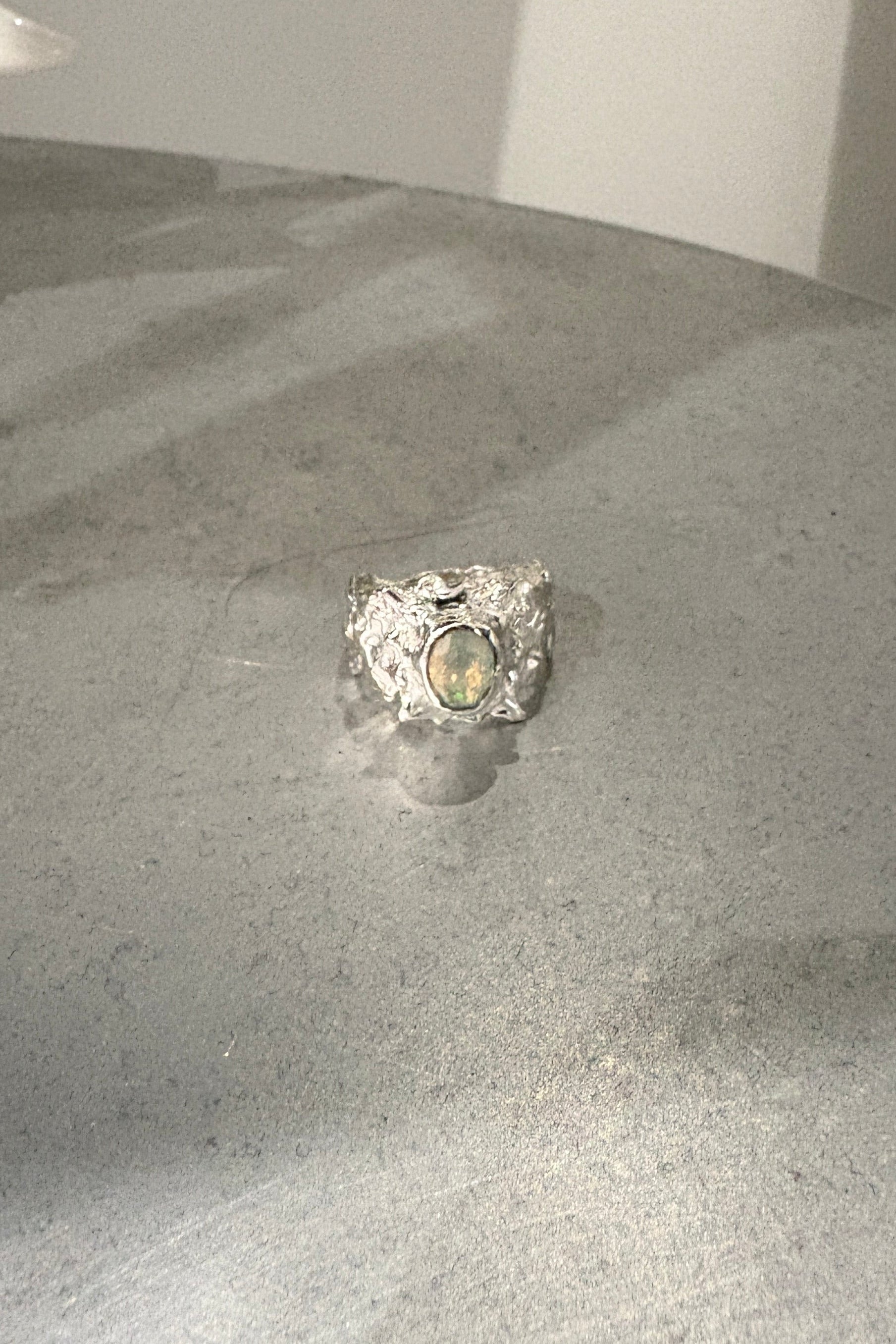 FRAMED FRAGEMENT RING (P)