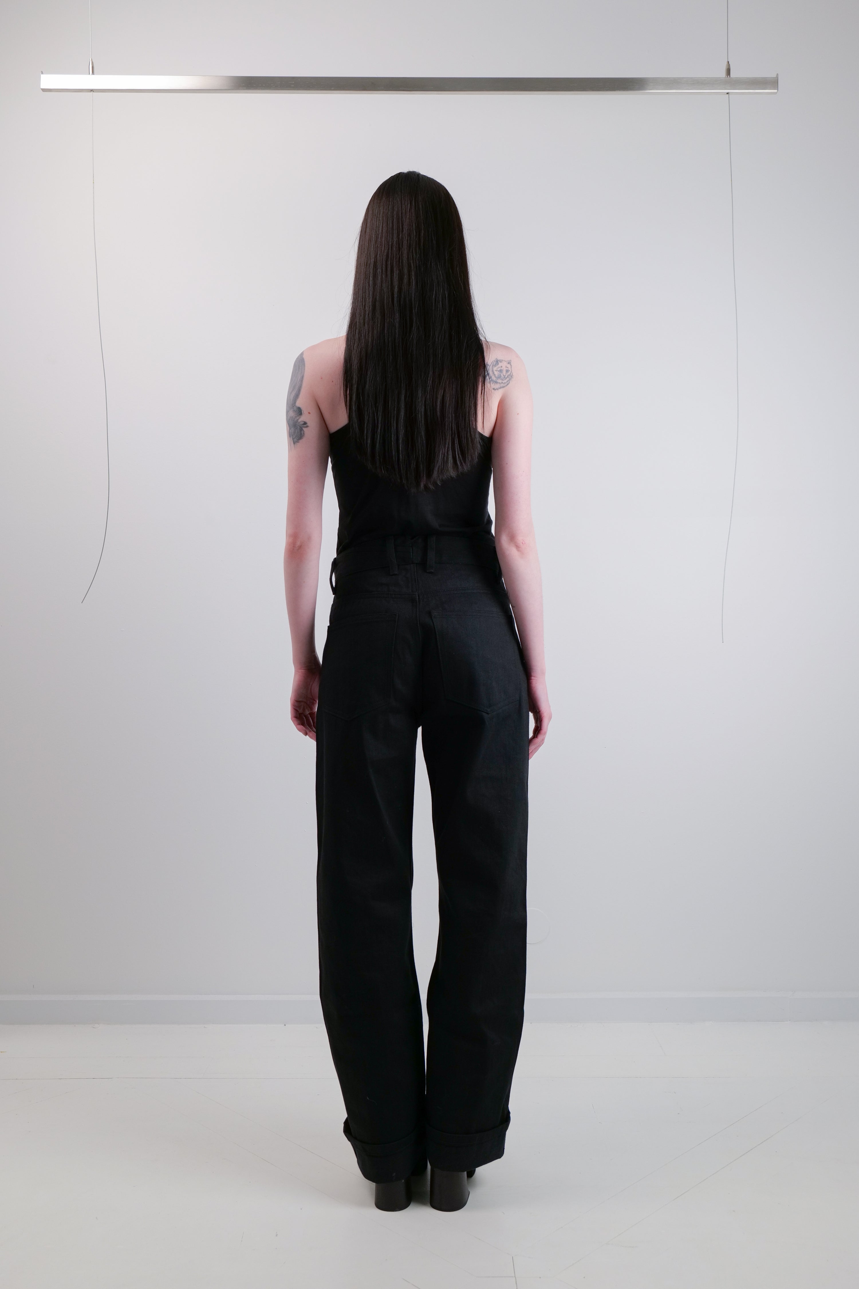 BLK - SELVEDGE JEANS
