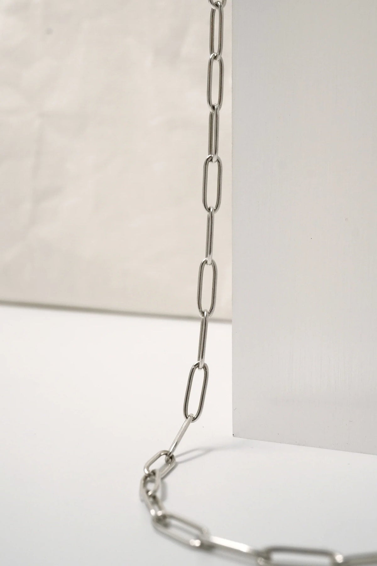 Monolith - Paperclip Chain