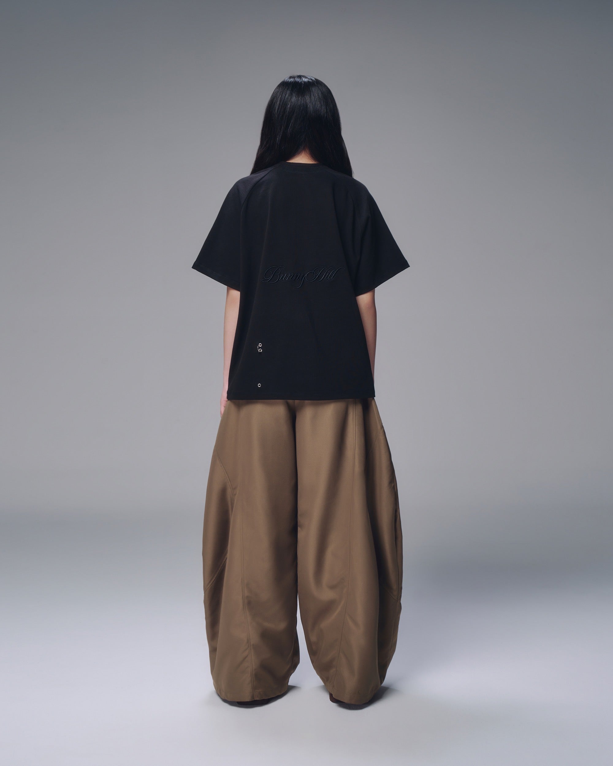 BUNNY CHARM SHIRT - BLACK